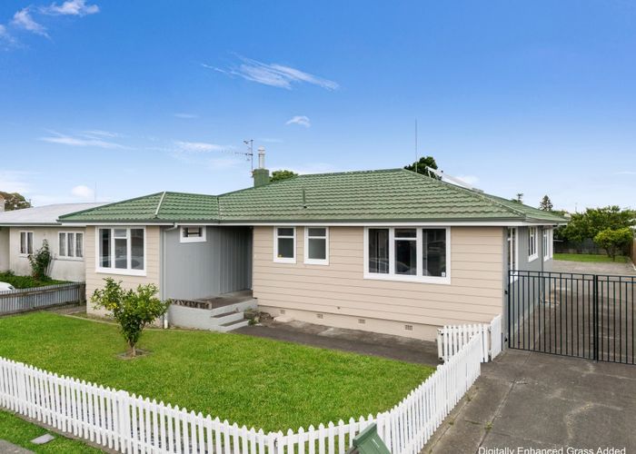  at 4 Bright Crescent, Maraenui, Napier, Hawke's Bay