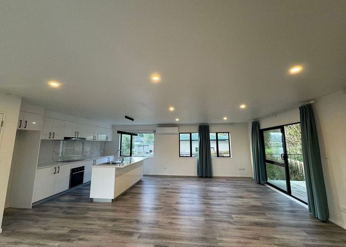  at 11 Apple Lane, Henderson, Waitakere City, Auckland