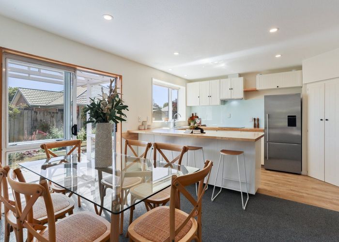  at 2/23a Meadow Street, Papanui, Christchurch City, Canterbury