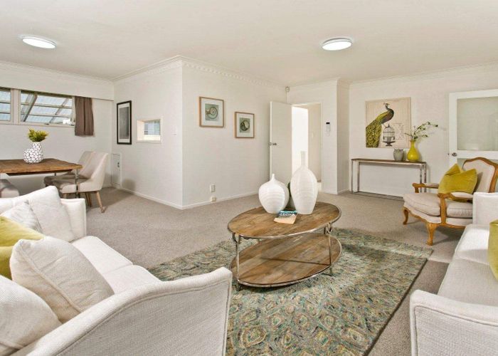  at 34A Velma Rd, Hillcrest, North Shore City, Auckland