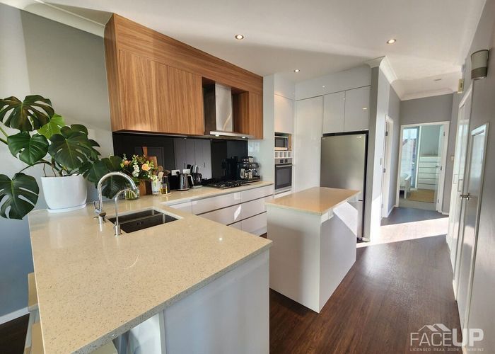  at 7N Clearwater Cove, West Harbour, Waitakere City, Auckland