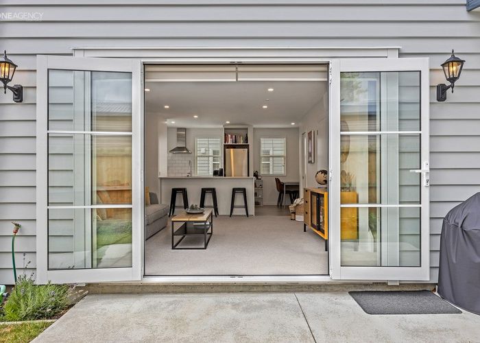  at 1/24 Devon Street, Sydenham, Christchurch