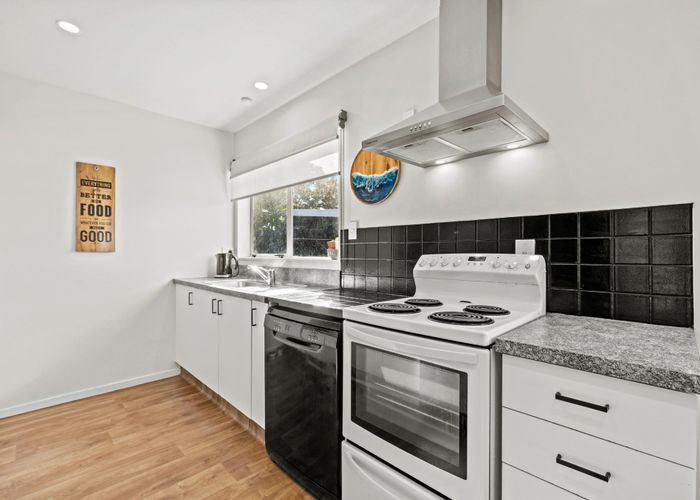  at 99A Bower Avenue, New Brighton, Christchurch City, Canterbury