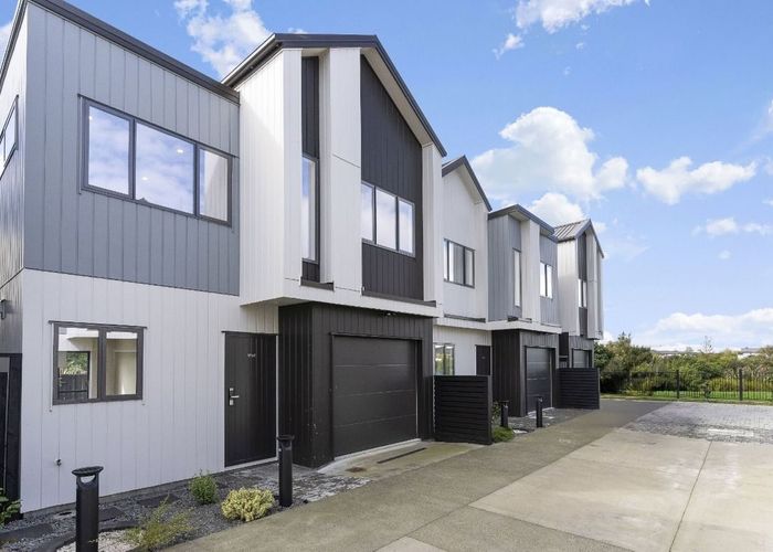  at 176C PRINCES STREET, Pukekohe, Franklin, Auckland
