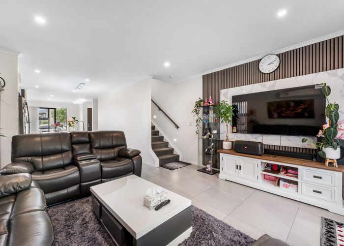  at 13 Richard Petterd Way, Swanson, Waitakere City, Auckland