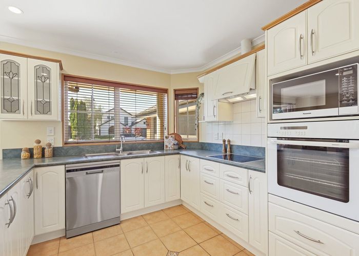  at 48 Glasnevin Drive, Casebrook, Christchurch City, Canterbury