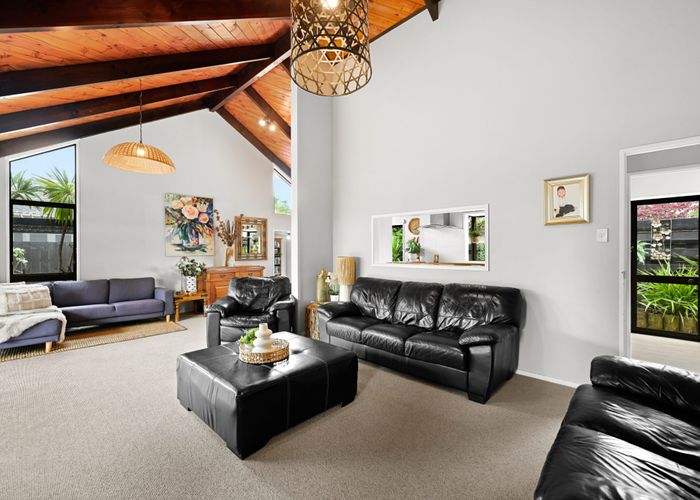  at 9 Masons Avenue, Hamilton East, Hamilton