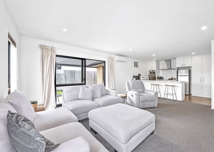  at 1 Robalan Close, Halswell, Christchurch City, Canterbury