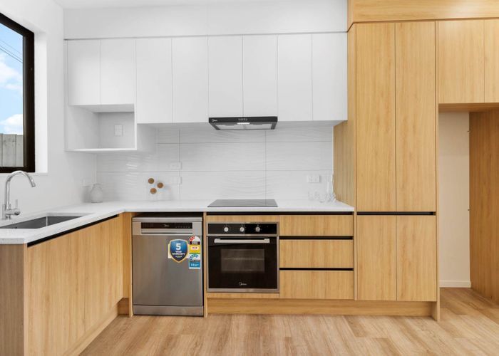  at Lot1-10/82 College Road, Northcote, North Shore City, Auckland