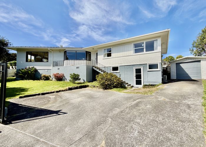  at 10 Beechdale Crescent, Pakuranga Heights, Manukau City, Auckland