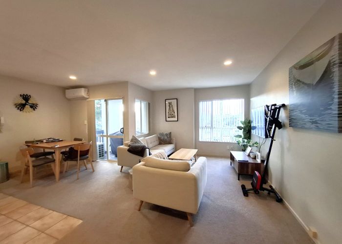  at 3/57 Gladstone Road, Northcote, North Shore City, Auckland