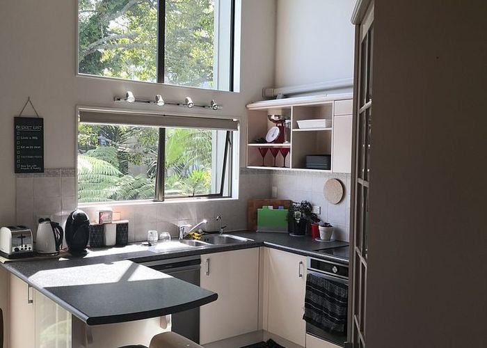  at 8 Theodora Place, Mairangi Bay, North Shore City, Auckland