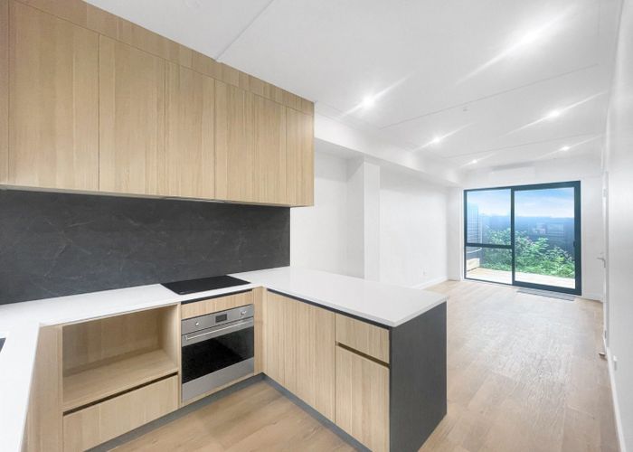  at 39 Parkwood Avenue, Westgate, Waitakere City, Auckland