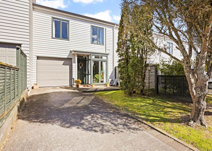  at 47/1 Ambrico Place, New Lynn, Waitakere City, Auckland