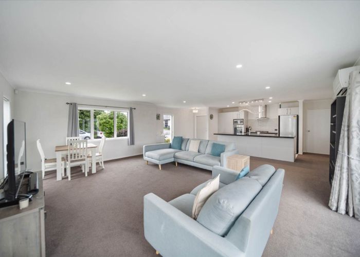  at 24 Hollowout Street, Takanini, Papakura, Auckland