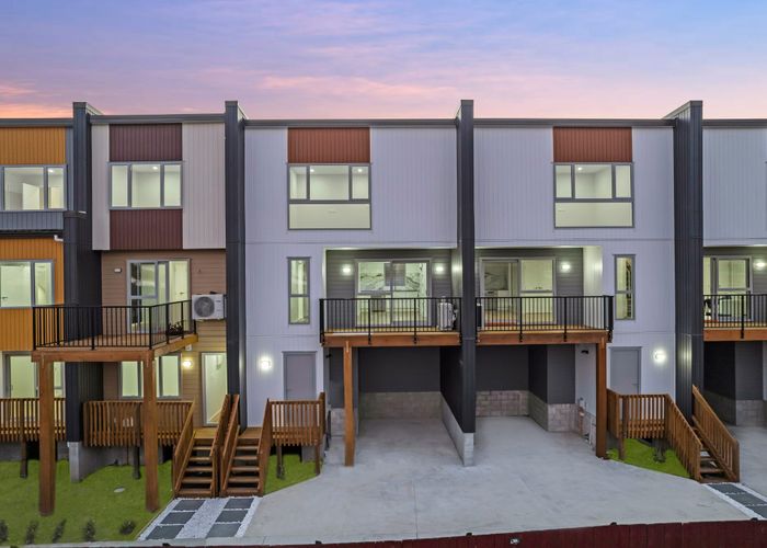  at 1-9 /8 Reeves Avenue, Papatoetoe, Manukau City, Auckland