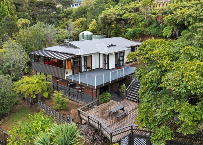  at 274 Forest Hill Road, Waiatarua, Waitakere City, Auckland