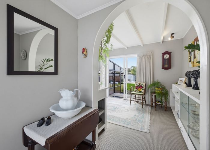  at 205 Mangorei Road, Merrilands, New Plymouth