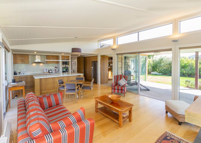 Free property data for 58E Essex Street, Weston, Oamaru homes.co.nz