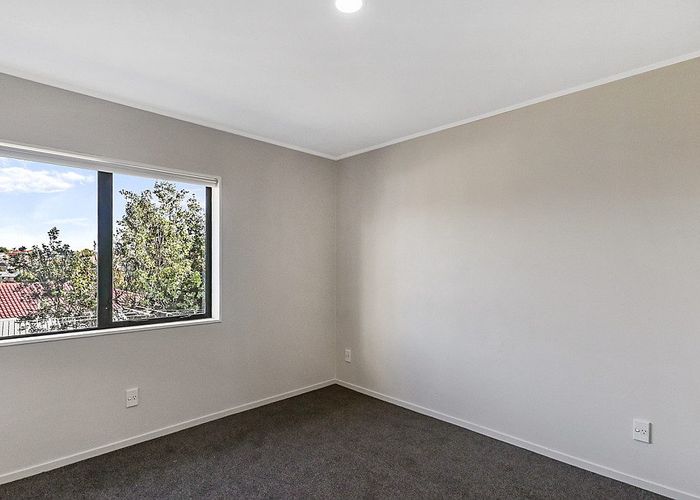  at 22 Pelargonium Terrace, Goodwood Heights, Manukau City, Auckland