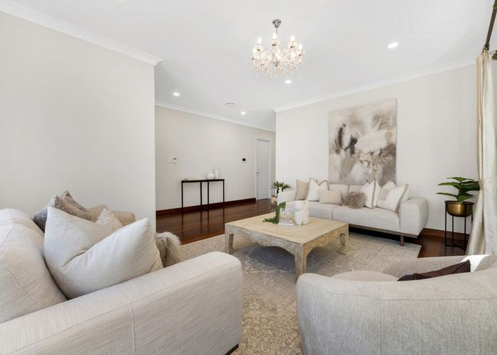  at 10 Peihinga Road, Flat Bush, Manukau City, Auckland