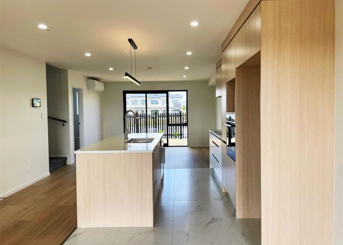  at 6 Harikoa Way, Drury, Papakura, Auckland