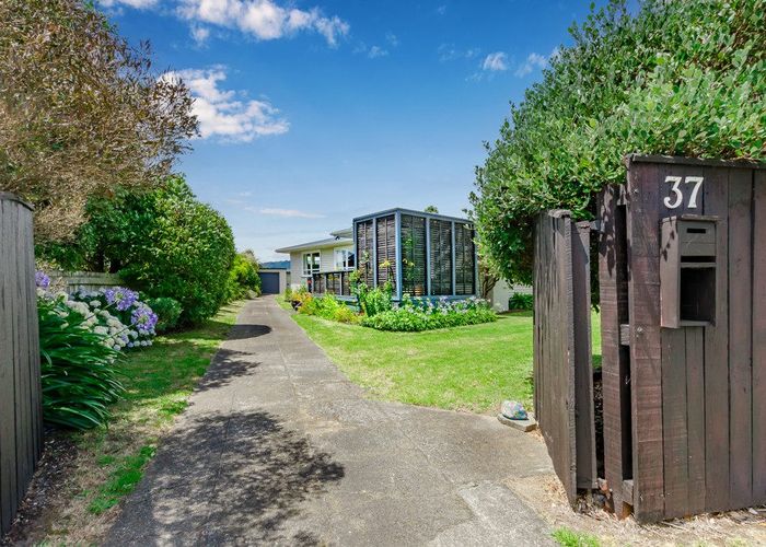  at 37 Mazengarb Road, Paraparaumu Beach, Paraparaumu