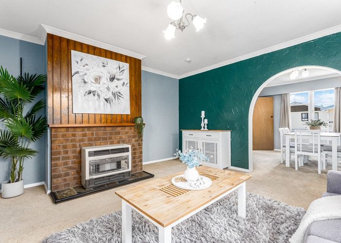  at 4 Rimu Street, Wallaceville, Upper Hutt, Wellington