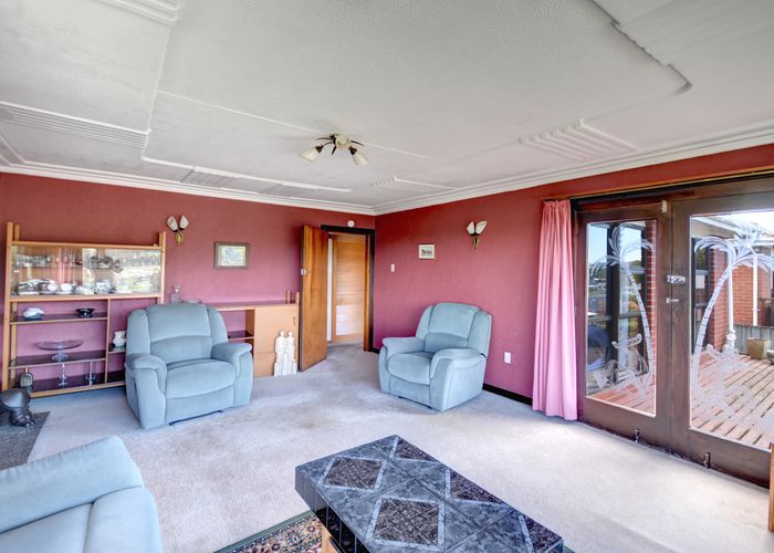  at 44 Waldron Crescent, Green Island, Dunedin