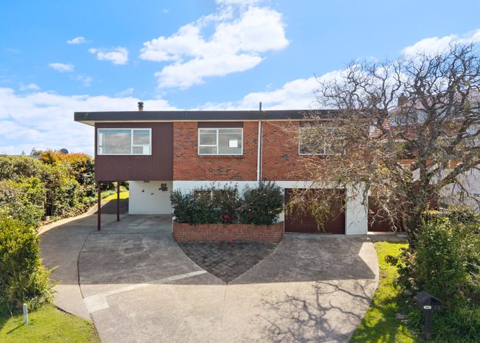  at 12 Miramar Place, Pakuranga Heights, Manukau City, Auckland