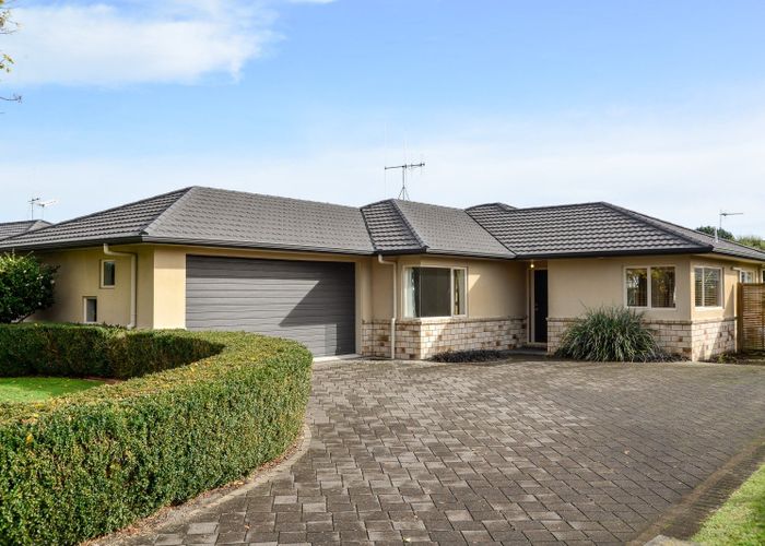  at 2 Wentworth Drive, Rototuna, Hamilton, Waikato