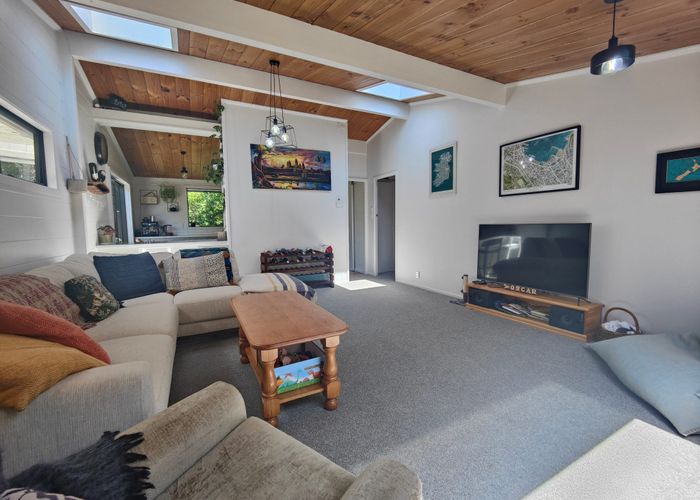  at 46 Derwent Street, Island Bay, Wellington