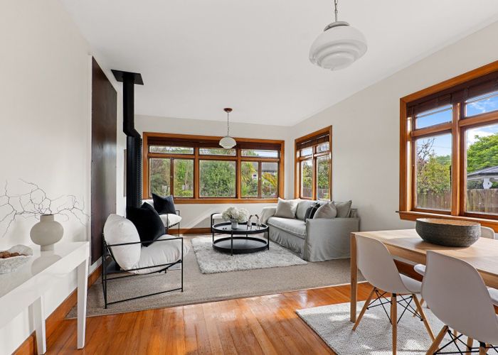  at 9 Reeves Road, Opawa, Christchurch City, Canterbury