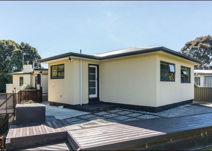  at 44 Gavin Road, Raumati Beach, Paraparaumu