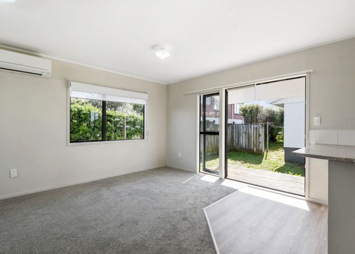  at 199a Chivalry Road, Glenfield, North Shore City, Auckland