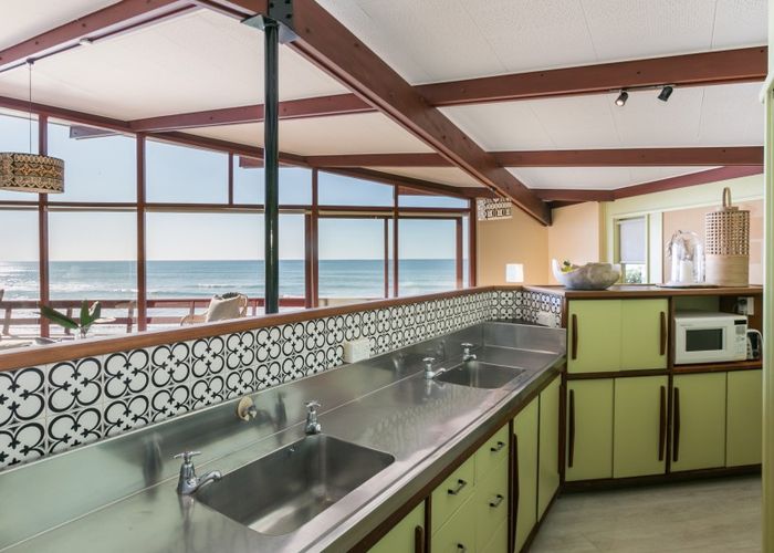  at 218 Harper Road, Waimārama