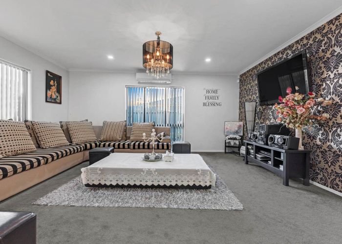  at 54 Bellville Drive, Clendon Park, Auckland