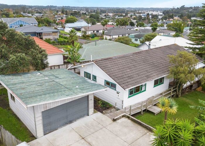  at 11 Roick Parade, Glen Eden, Auckland