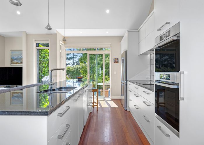  at 863 Cashmere Road, Halswell, Christchurch City, Canterbury