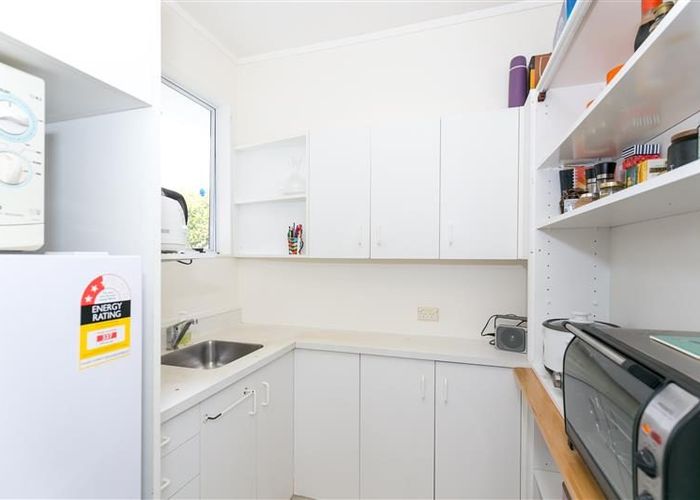  at 20 Regent Street, Silverdale, Hamilton, Waikato