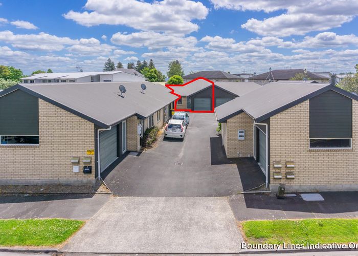 at 15D Beaumont Street, Hamilton East, Hamilton