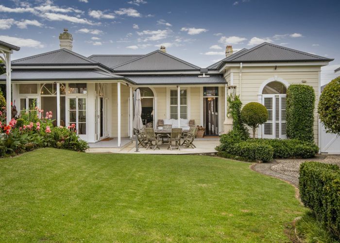  at 15 Jubilee Avenue, Devonport, North Shore City, Auckland