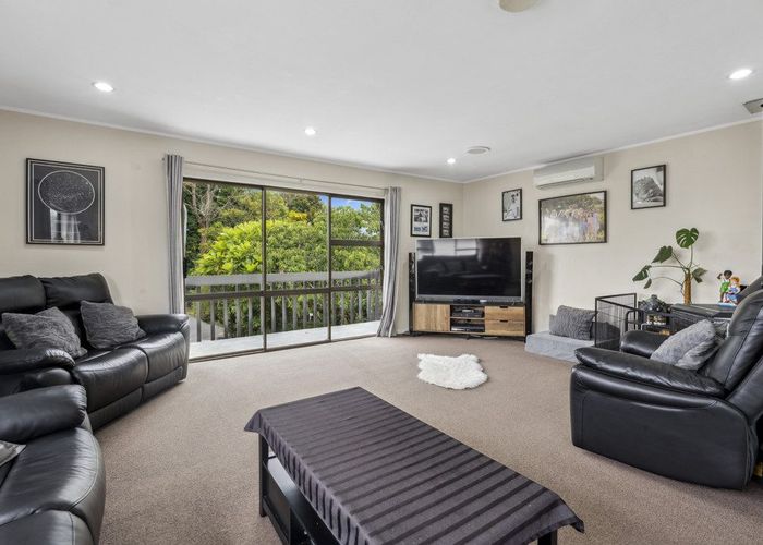  at 19 Rhonda Place, Opaheke, Papakura