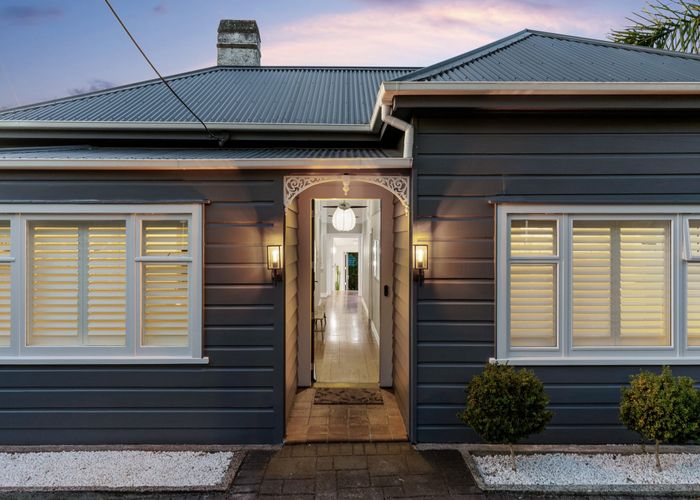  at 15 Albert Road, Devonport, North Shore City, Auckland