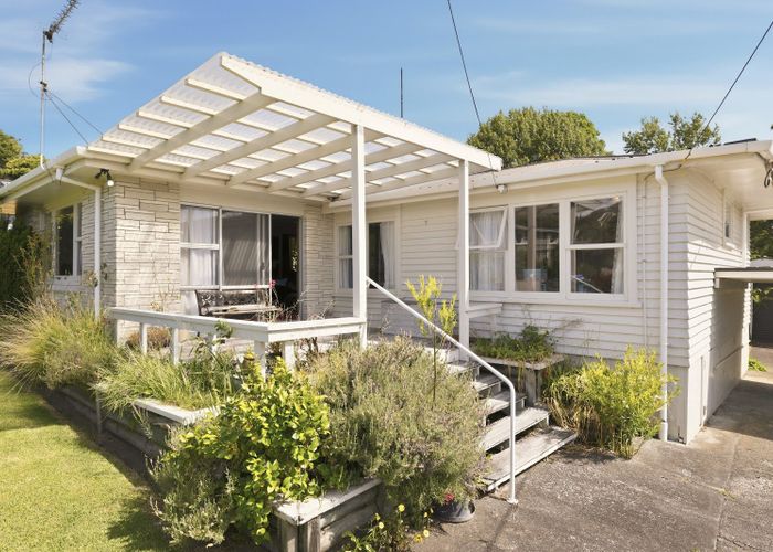  at 6 Crombie Street, Bellevue, Tauranga, Bay Of Plenty