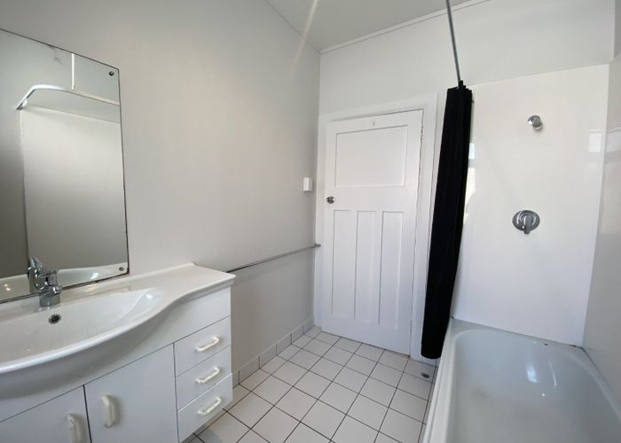  at 2/40 Norway Street , Aro Valley, Wellington, Wellington