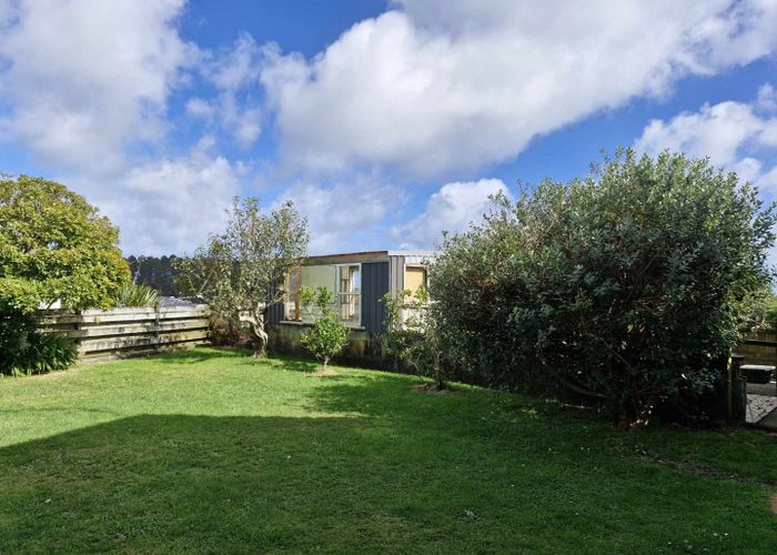  at 4 Norton Place, Spotswood, New Plymouth