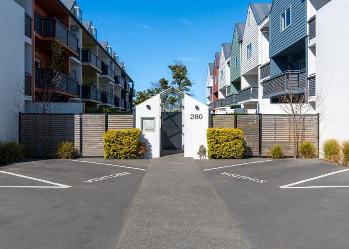  at 4/280 Bealey Avenue, City Centre, Christchurch City, Canterbury