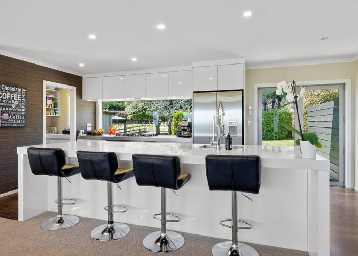  at 25 Atkinson Road, Hurworth, New Plymouth