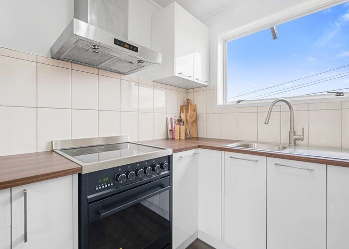  at 12/48 Mcleod Road, Henderson, Waitakere City, Auckland